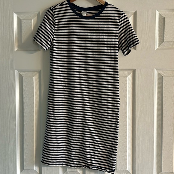 H&M Basic Striped Dress! - Picture 1 of 7